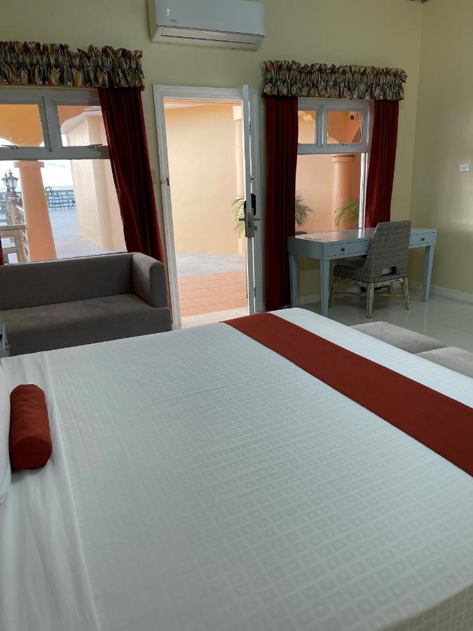 מונטגו ביי Hotel Grand A View מראה חיצוני תמונה