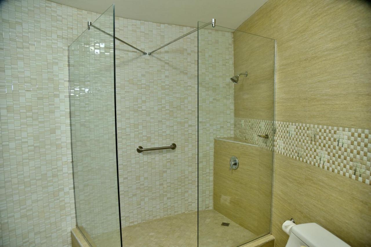 מונטגו ביי Hotel Grand A View מראה חיצוני תמונה