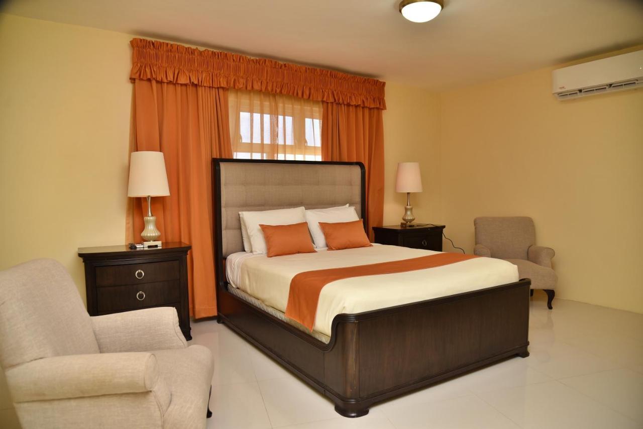 מונטגו ביי Hotel Grand A View מראה חיצוני תמונה